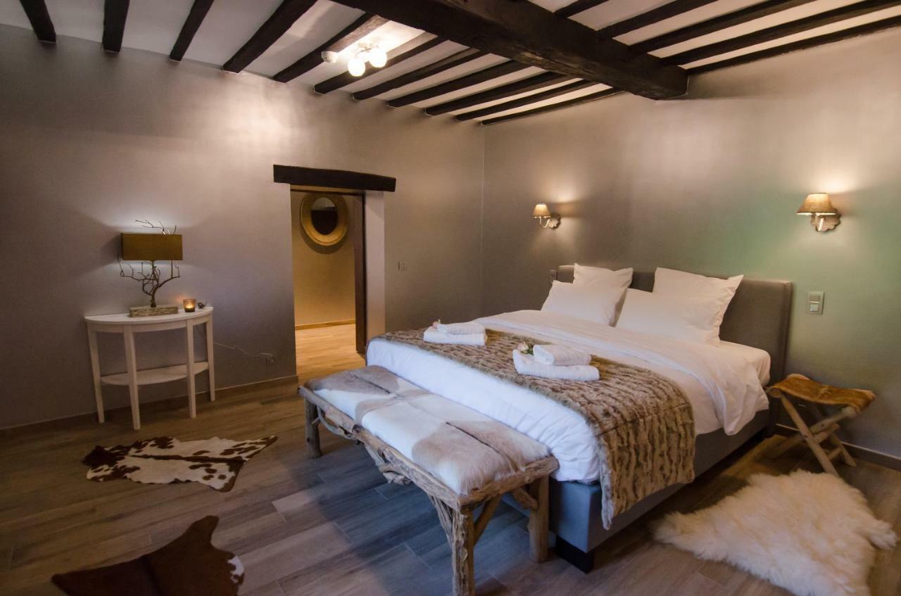 River Lodge Hotel Insolite Abadia de Abadia de Maredsous Exterior foto