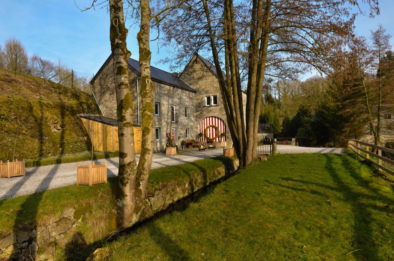 River Lodge Hotel Insolite Abadia de Abadia de Maredsous Exterior foto